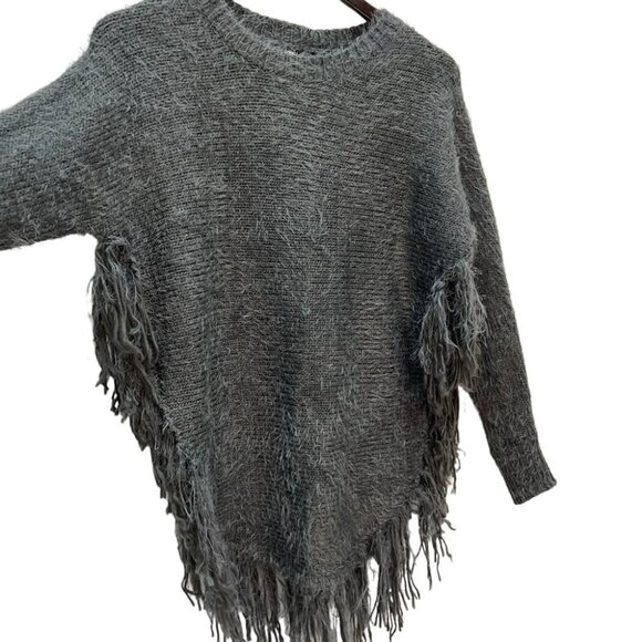 𝅺NWT Papa Grey Fringe Long Sleeve Sweater Size XS - Picture 6 of 12